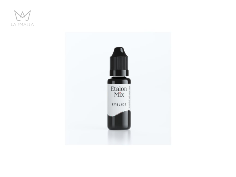 Černý pigment na oční linky